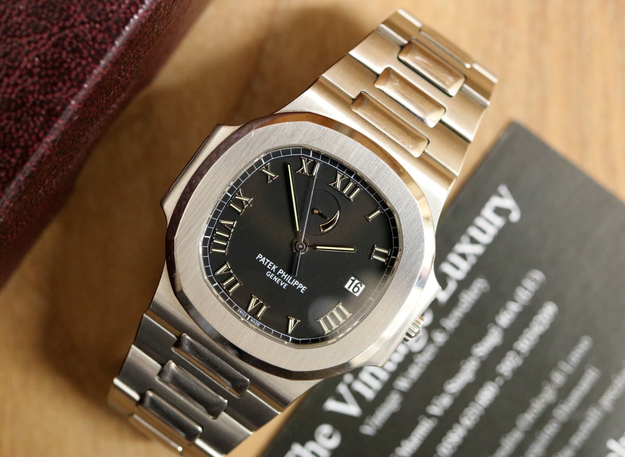 Patek Philippe Nautilus - Power Reserve - 3710