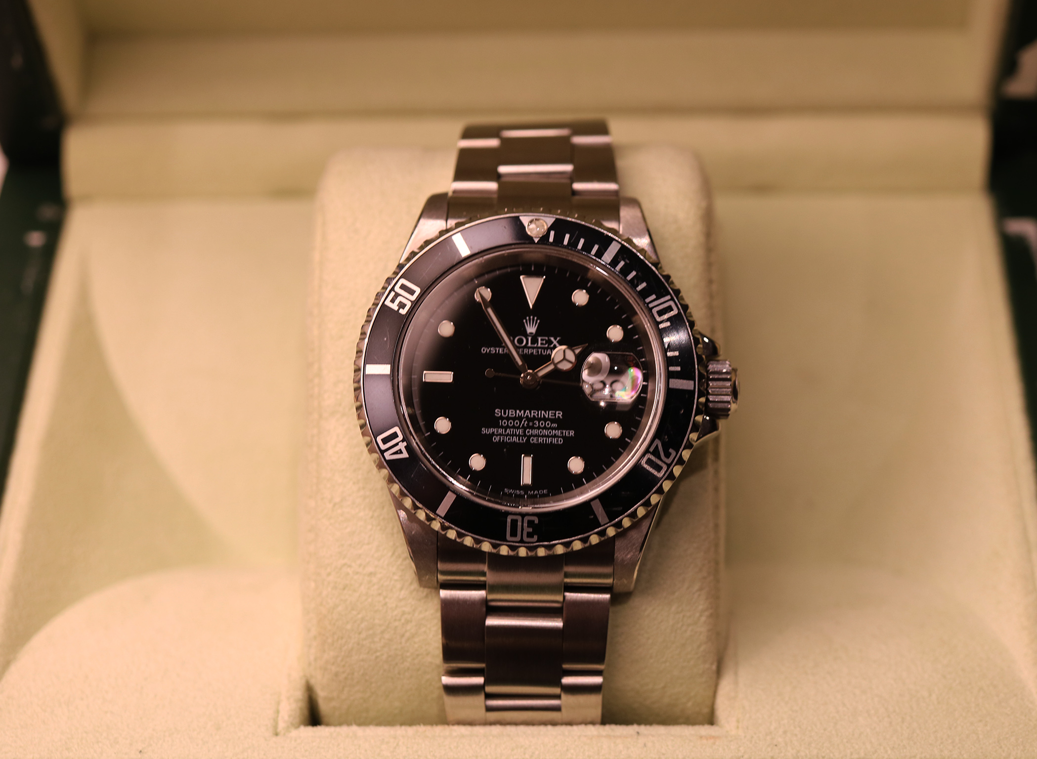Rolex Submariner 16610 Full Set