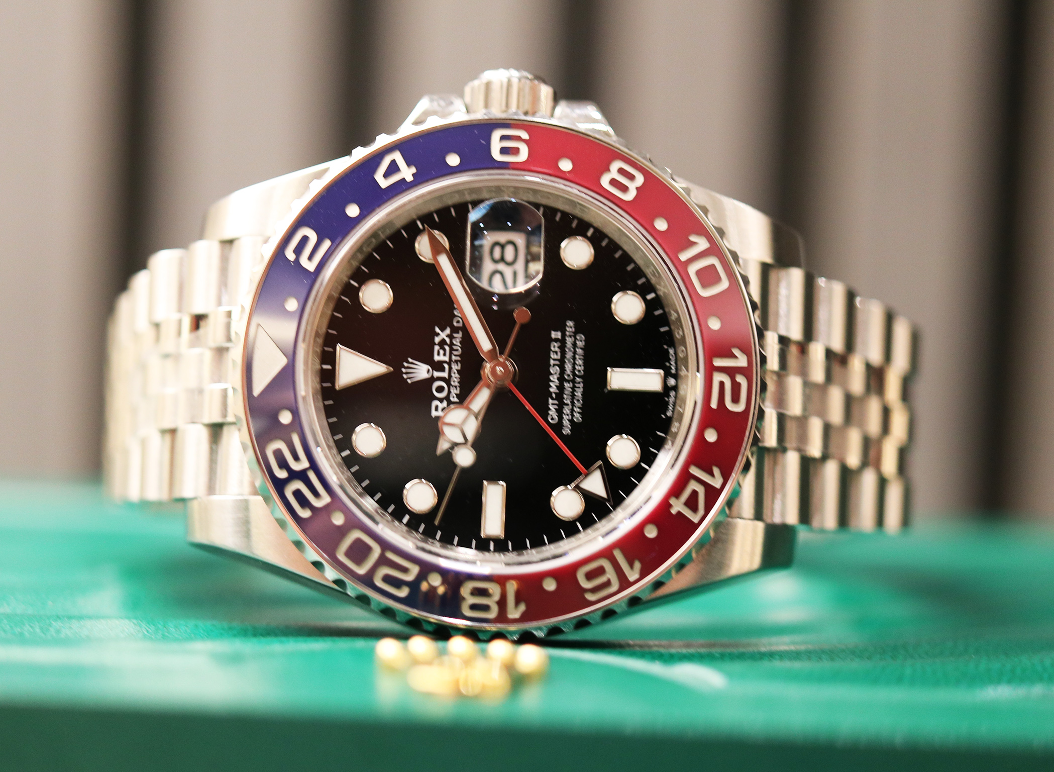 Rolex GMT-Master 126710 BLRO - Pepsi New Jubilee