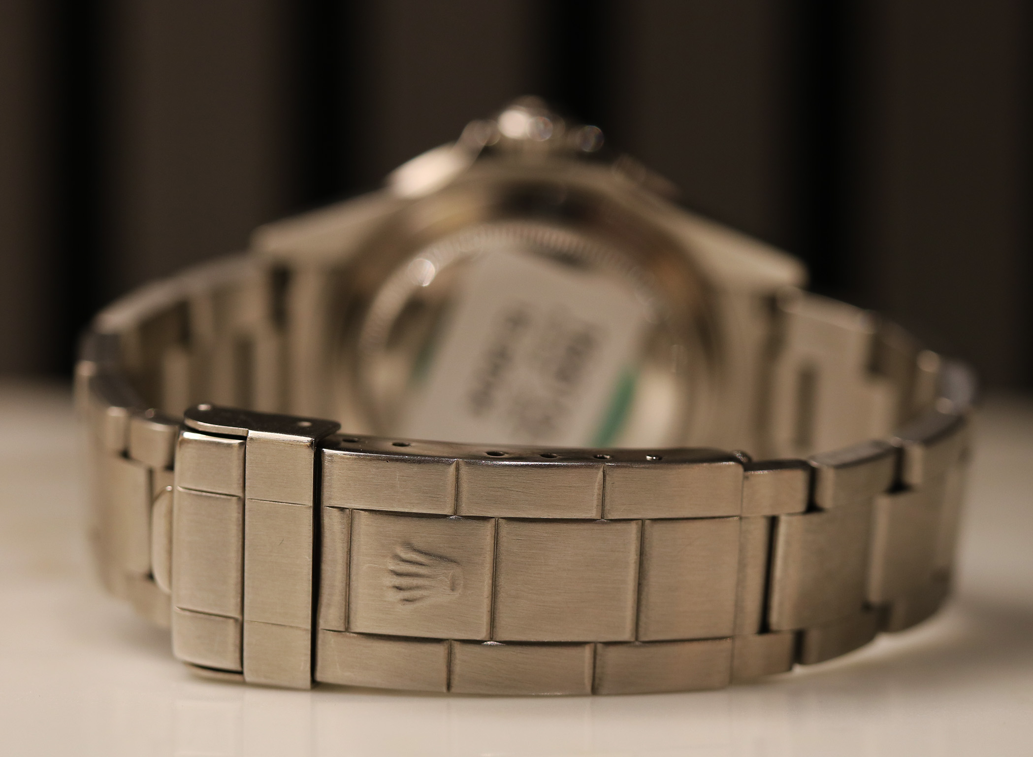 Rolex Submariner Date 16610LV “Kermit” Fat Four - immagine 5