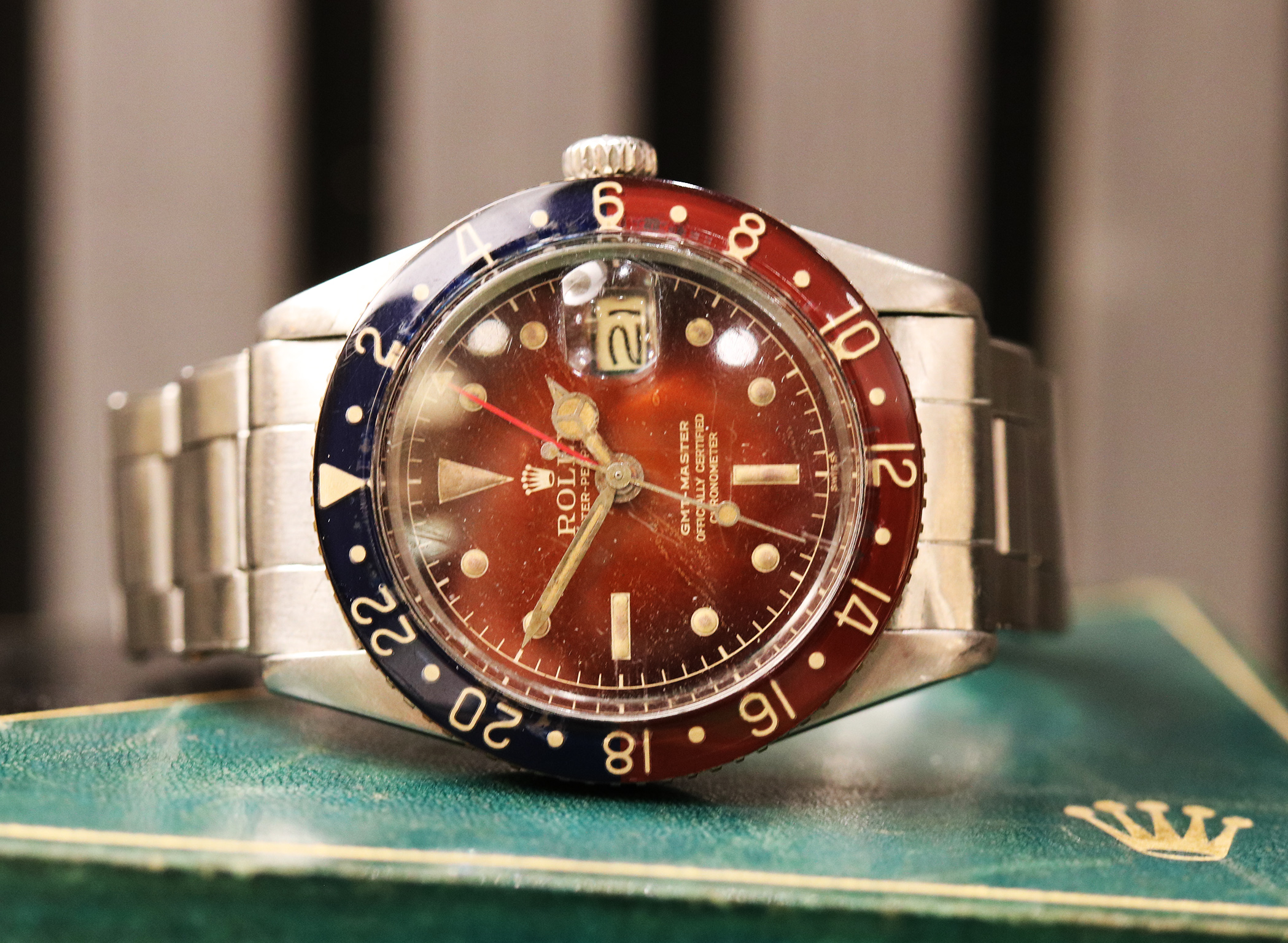Rolex GMT-Master Ref. 6542 “Tropical Dial” – 1957