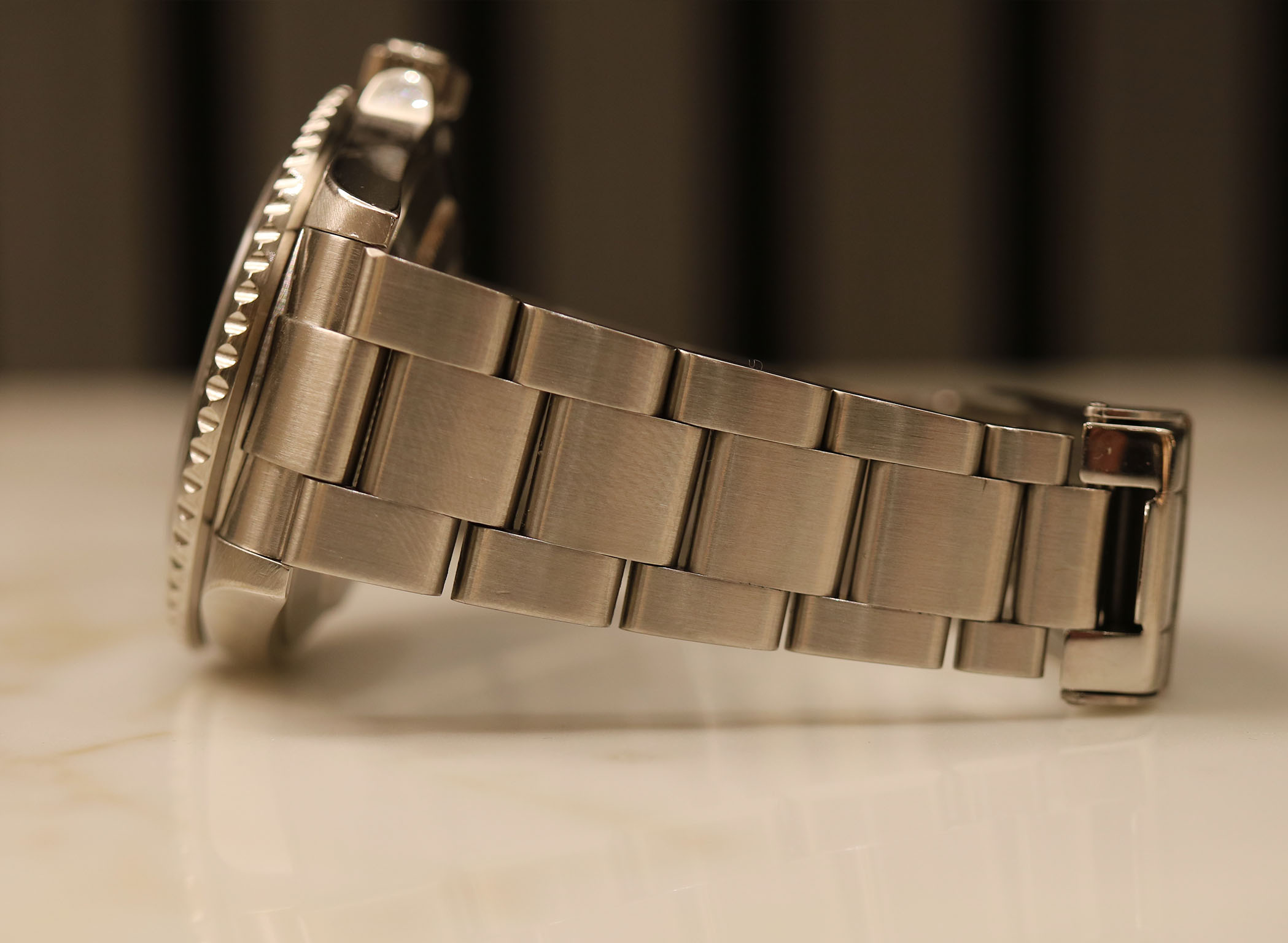 Rolex Submariner Date 16610LV “Kermit” – Seriale M – Lunetta Verde – Revisionato - immagine 2